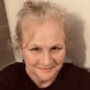 Meet your Posher, Cynthia